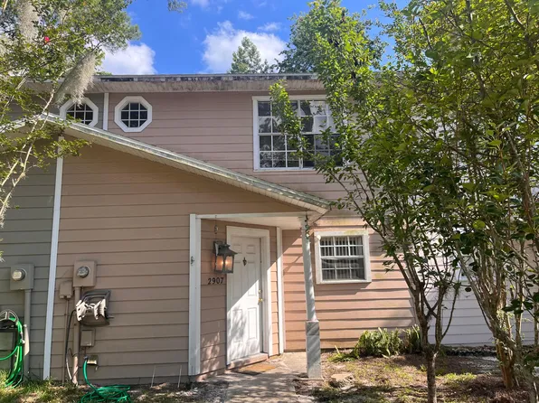 2907 SW 38th Pl, Gainesville, FL 32608