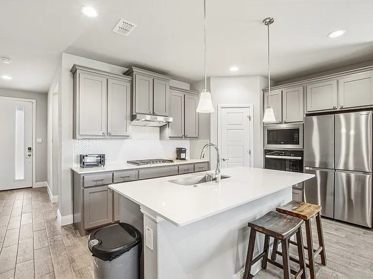 1501 Woodpecker St — Photo 20