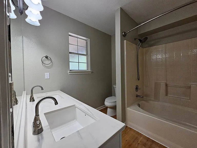 4211 Breckenridge Dr — Photo 11