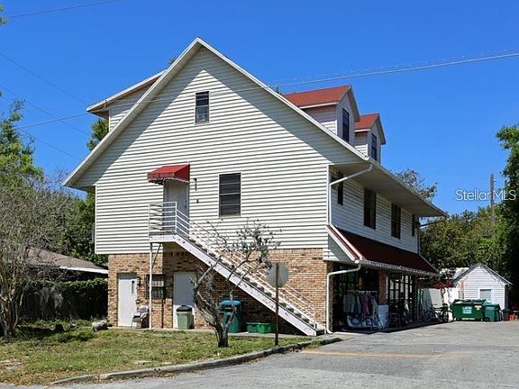 2nd image of 909 E Church Ave #101