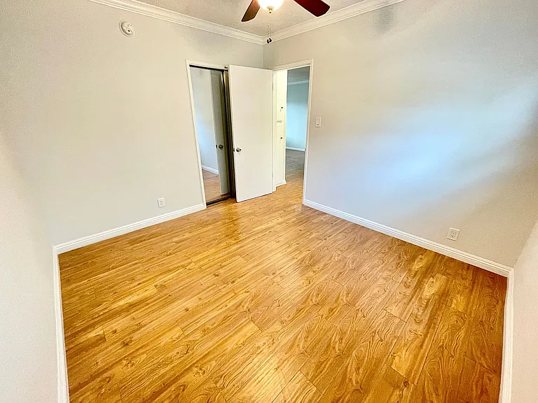 4232 Lindblade Dr — Photo 14