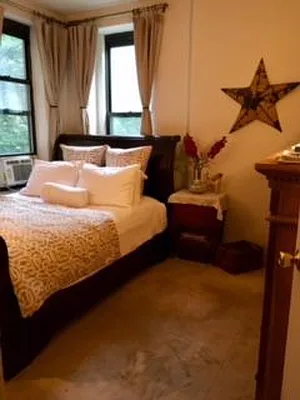 Rented by Village Living Realty | media 4