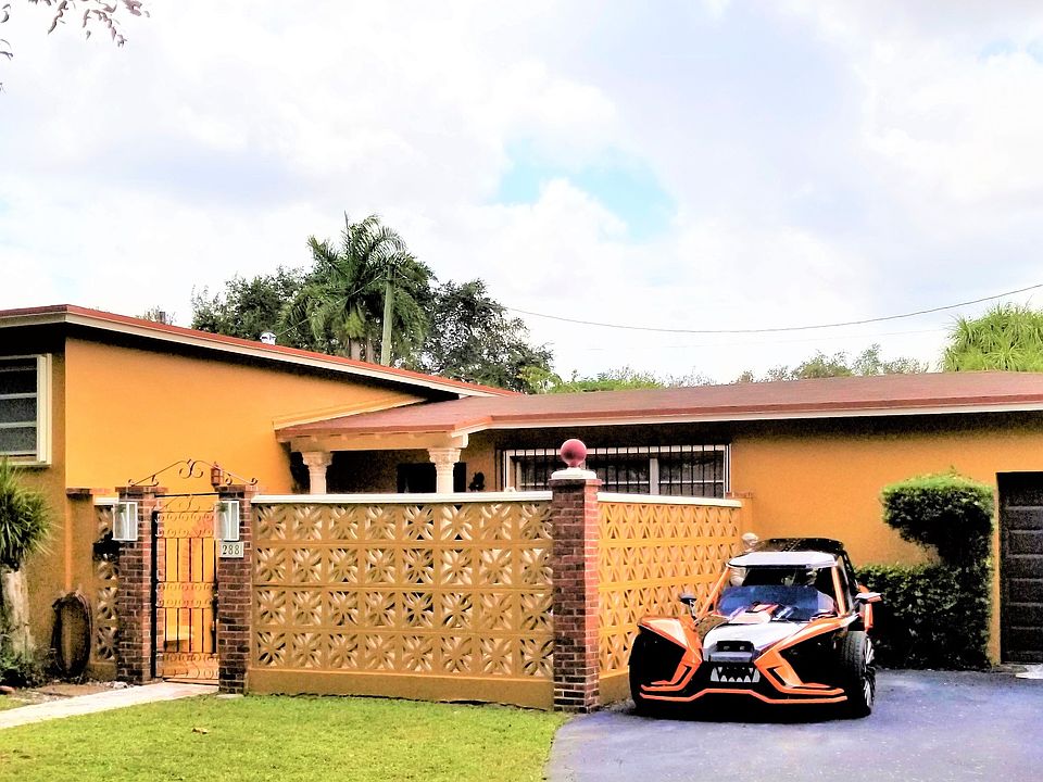 1st image of 288 La Villa Dr