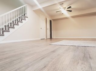 404 Darby Creek Rd APT B, Lexington, KY 40509