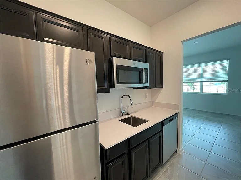 835 Ofanto Way — Photo 41