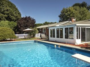 68 Pleasant Valley Rd, Washington, NJ 07882