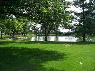 2nd image of 5584 Morgan Ct