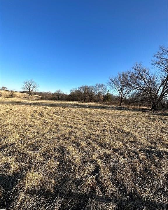 2nd image of LOT 3 NE Brown Rd