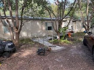 333 Lake Como Dr, Pomona Park, FL 32181