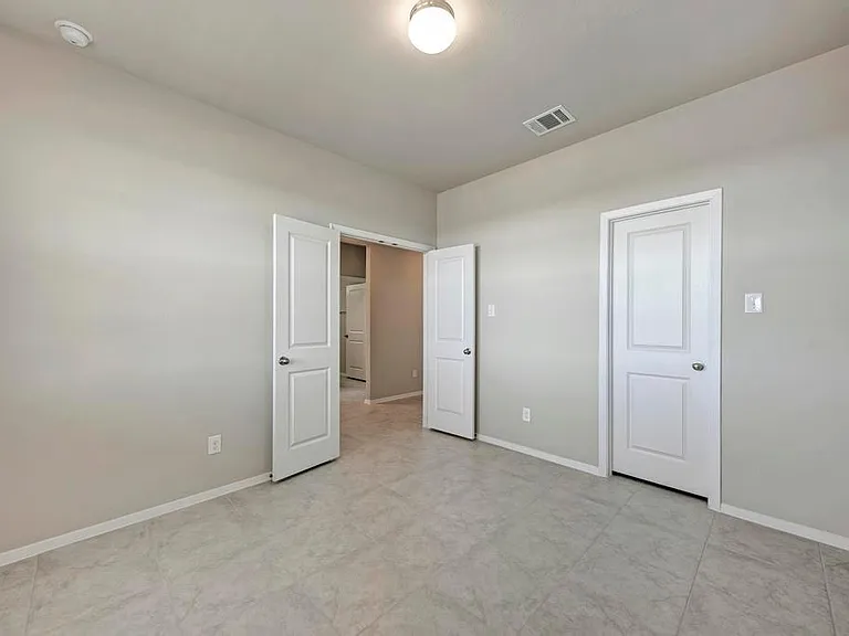 1209 Goforth Rd — Photo 21