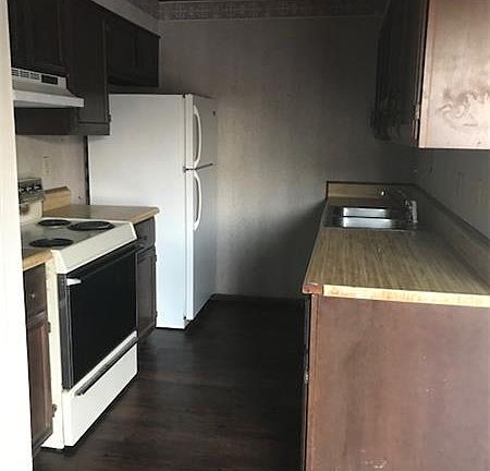 2nd image of 109 W Westridge Dr APT C