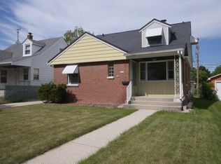 2967 S 55th St, Milwaukee, WI 53219