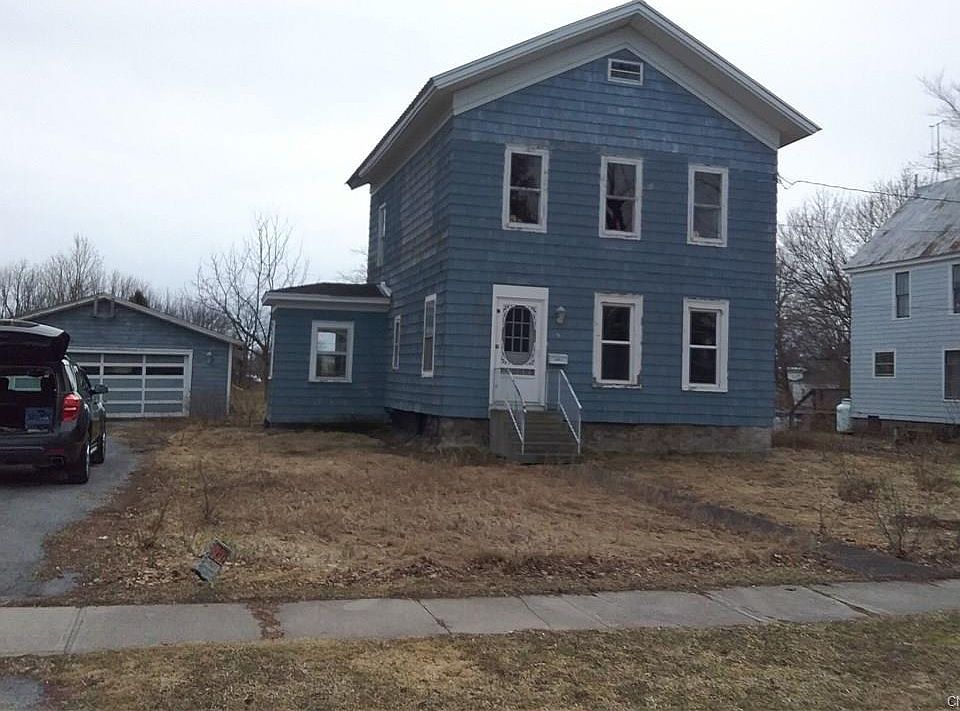 2nd image of 9 Hungerford Ave