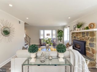 20 Springfield Ln, Willingboro, NJ 08046