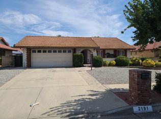 2191 Flame Tree Way, Hemet, CA 92545