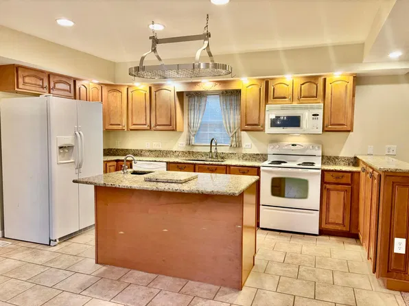 624 Blacklick St, Groveport, OH 43125