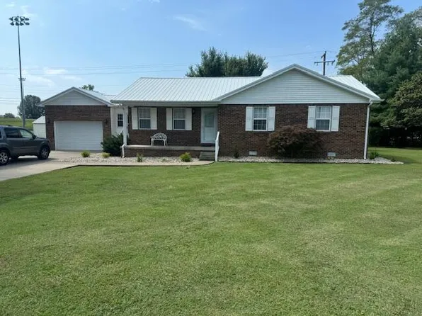 121 Valley Dr, Greensburg, KY 42743