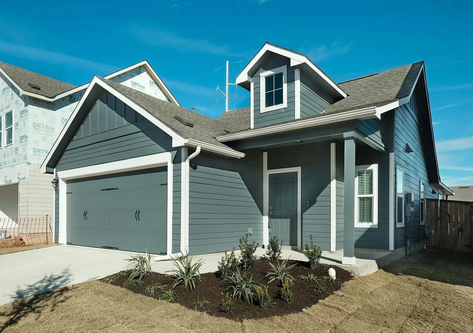 241 Majestic Cedar Ct — Photo 1