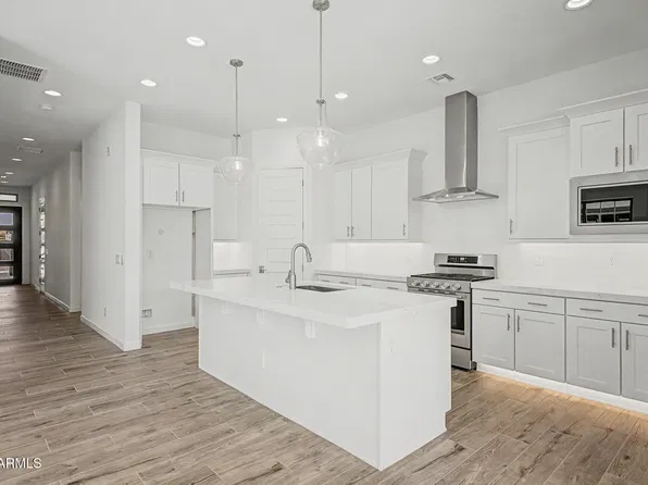 3719 E ROCHELLE Circle, Mesa, AZ 85213