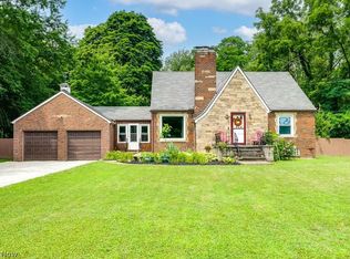 454 South Ave, Tallmadge, OH