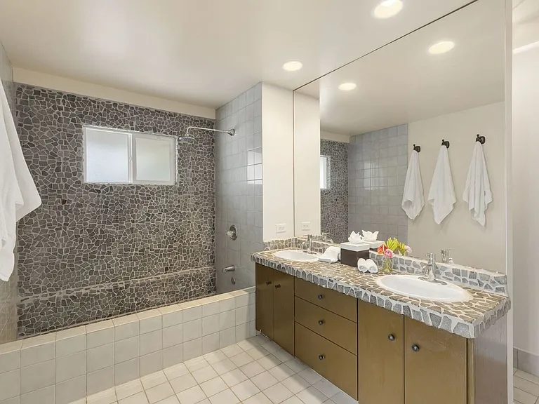 4473 Aukai Ave — Photo 20