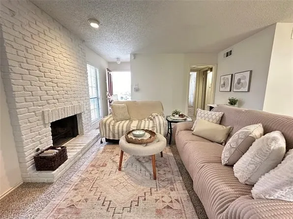 15221 Berry Trl APT 608, Dallas, TX 75248