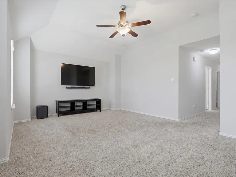 2244 Ivy Wall Dr — Photo 21