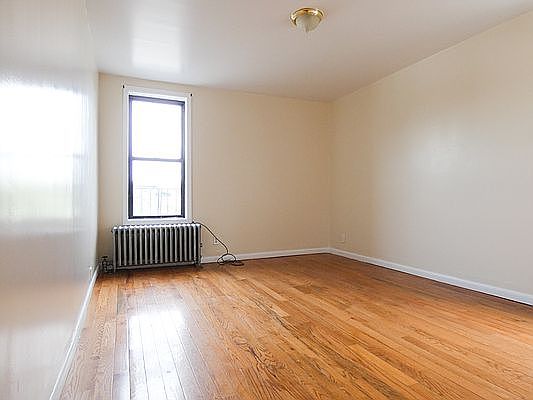2nd image of 12-17 31st Ave #D2