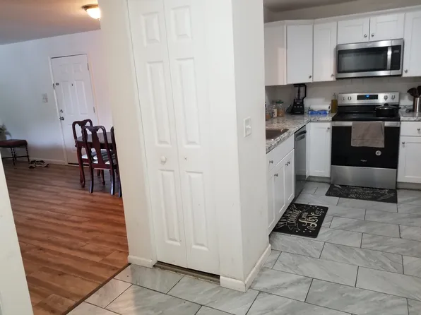 73 Park Ave #402, Danbury, CT 06810