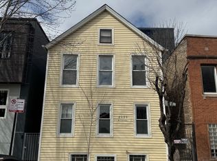2230 N Washtenaw Ave, Chicago, IL