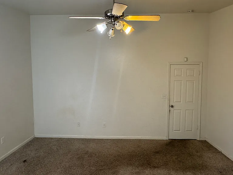 312 Zimmerman St — Photo 5