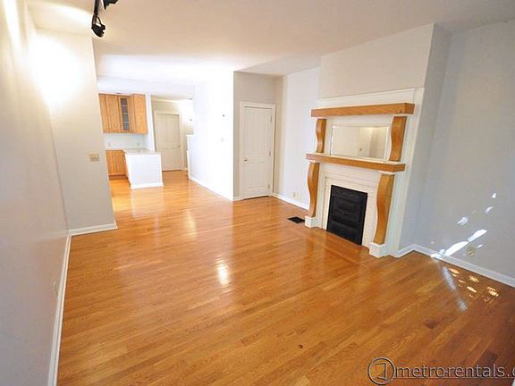 2nd image of 1237 Indianola Ave #A