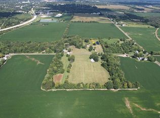 426 Trust Rd, Centralia, IL 62801