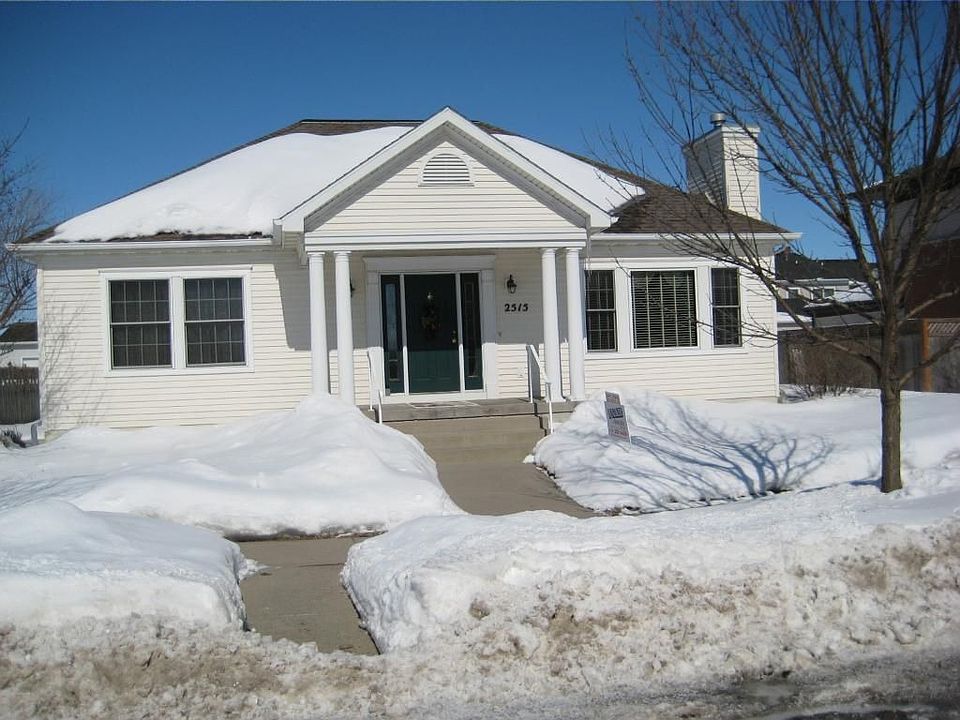2nd image of 2515 Camden Dr