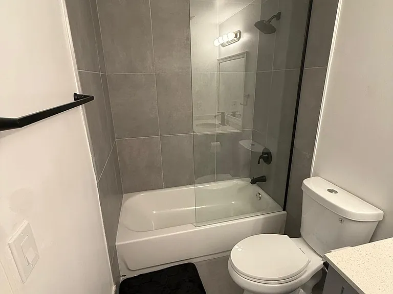 715 SW 148th Ave #610 — Photo 16