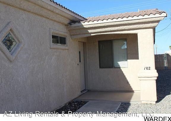 2nd image of 3405 Big Chief Dr Ste 102