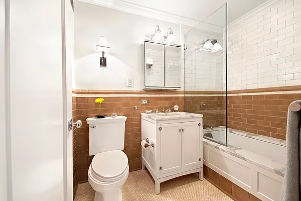 Sold by Corcoran | media 14