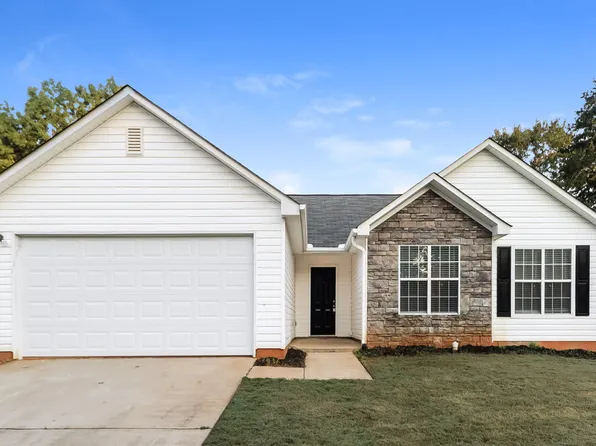 315 Kellys Walk, Locust Grove, GA 30248
