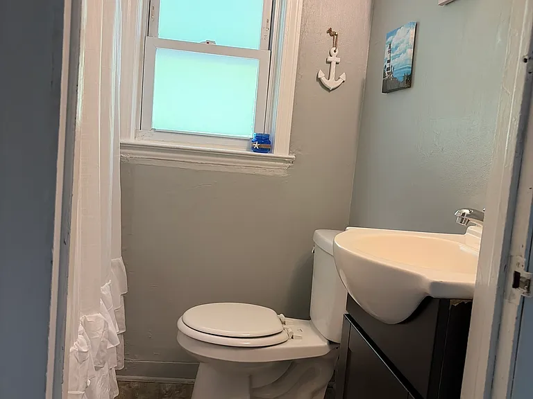 182 Woodland St — Photo 13