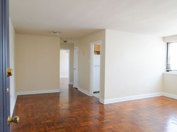 20 Mississippi Ave SE APT 201