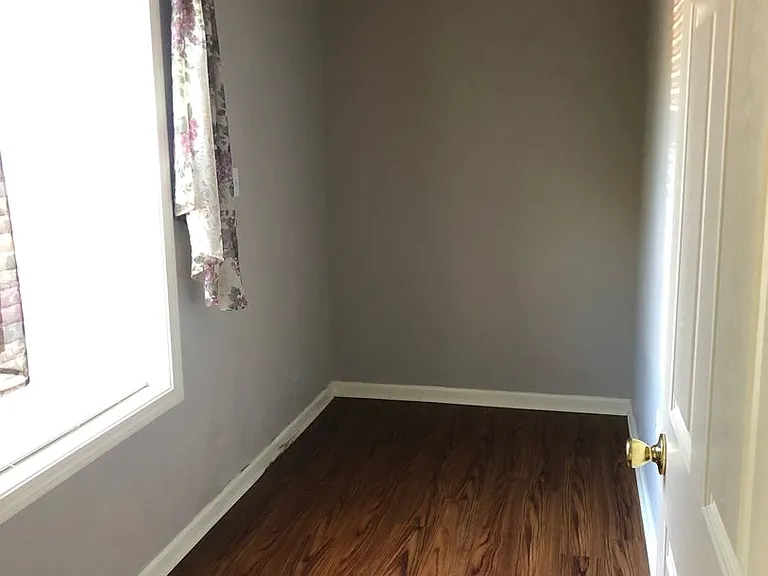 92 Lelia Ln — Photo 11