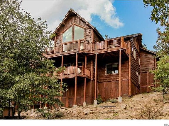 4th image of 1371 Balsam Dr