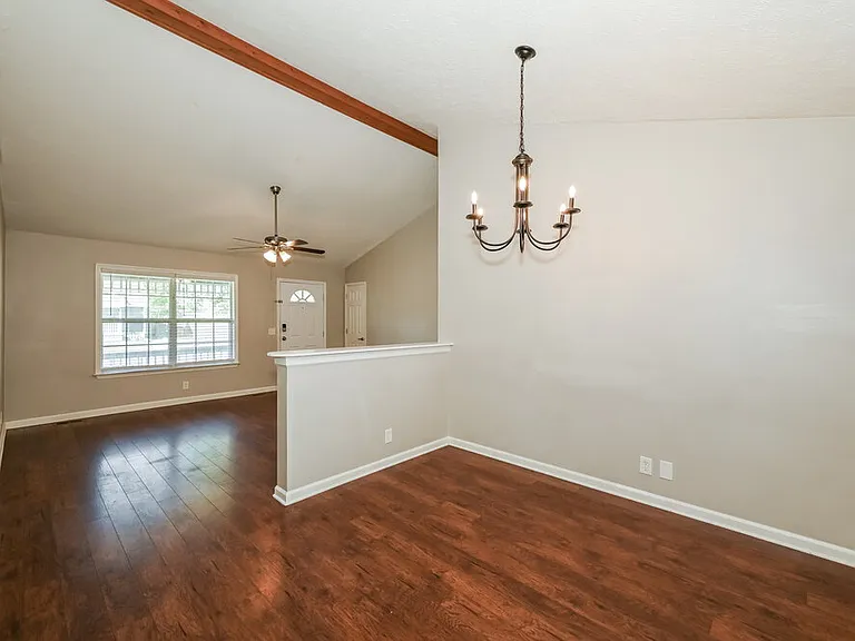 4936 Deerhaven Dr — Photo 7