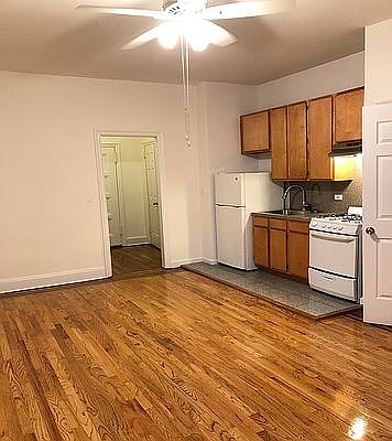 5th image of 43-42 45th St #1R