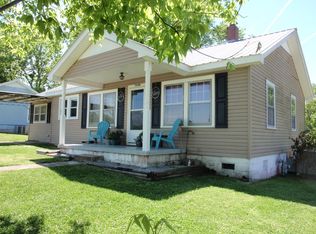 102 General Ave, Centerville, TN 37033