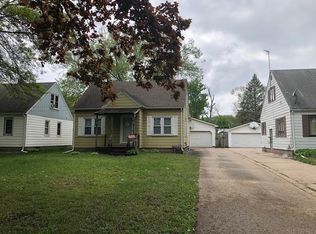 1830 W 7th St, Waterloo, IA 50702