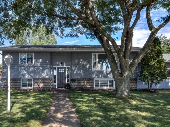 2915 Eisenhower Street, Eau Claire, WI 54701