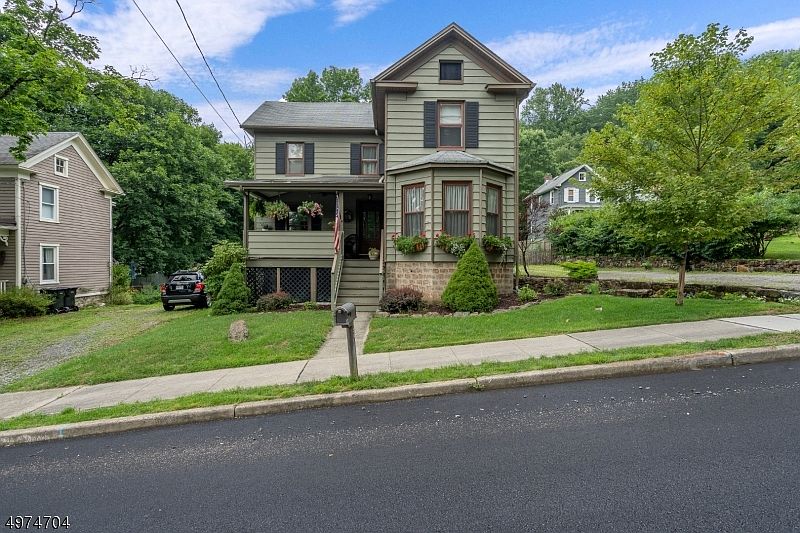 32 Main St, Califon, NJ 07830 Zillow