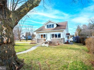14 Williams Ln, Hatboro, PA 19040