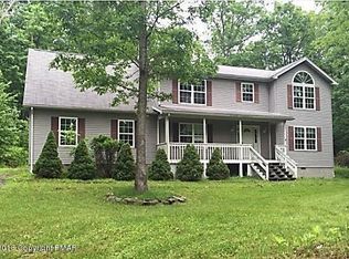 204 Alpine Rd, Henryville, PA 18332